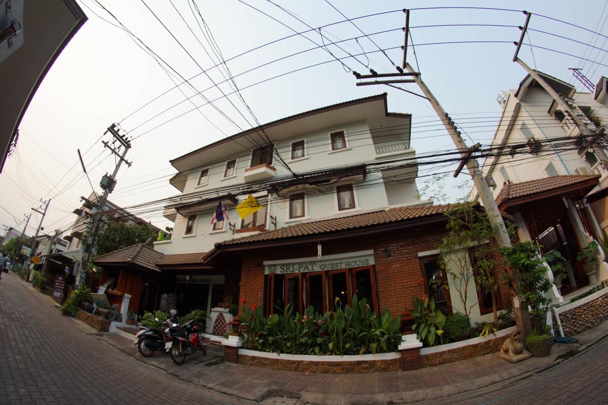 Sri-Pat Guest House