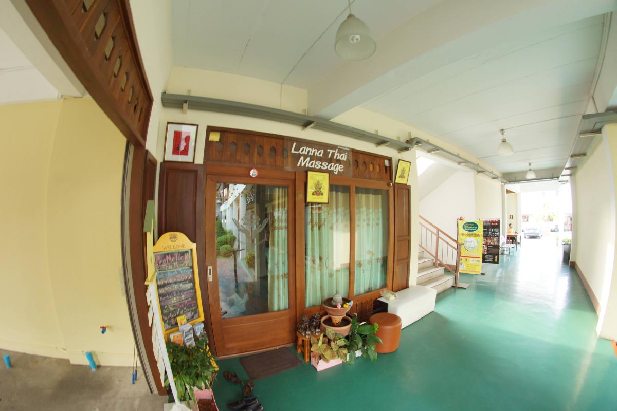 Lanna Traditional Thai Massage;Oil Massage;Foot Massage;Face Massage
