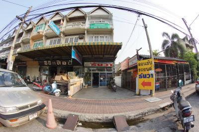 Tanwa Driving School ธันวา สอนขับรถยนต์