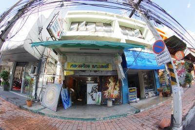 Glang-Viang Gallery กลางเวียง แกลลอรี่
