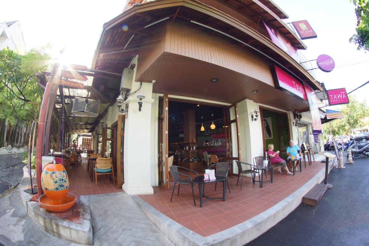 Tawa Bistro