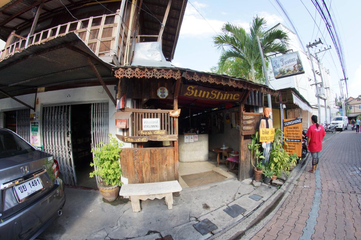 J & N Sunshine Bar