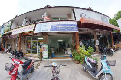 Singharat Washing and Drying Machine