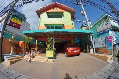 Green Tulip House