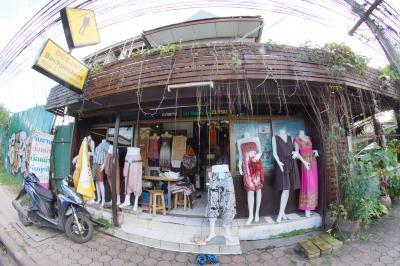 Deejai Backpackers