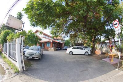 Thai Traditional Medicine Center