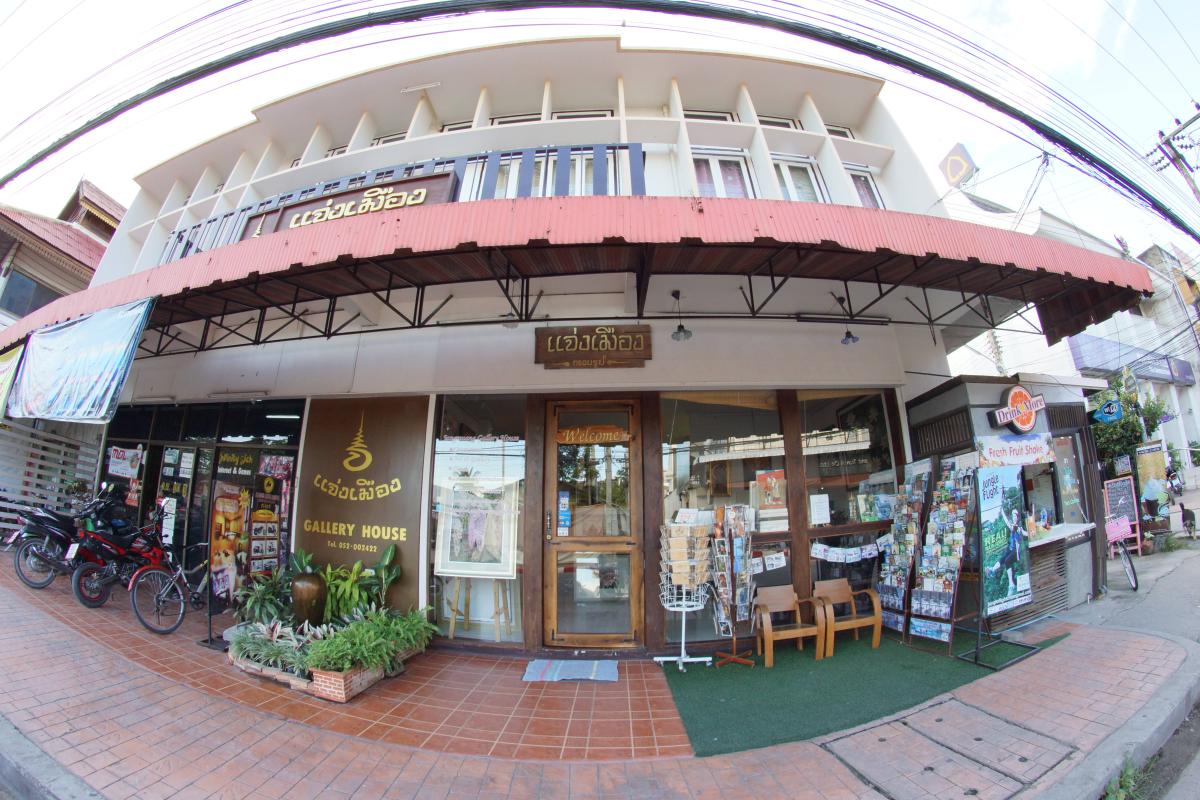 Jangmuang แจ่งเมือง Gallery House