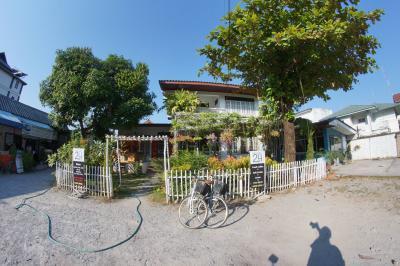 Gallery 24