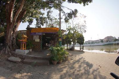 Scorpion Tail River Cruises