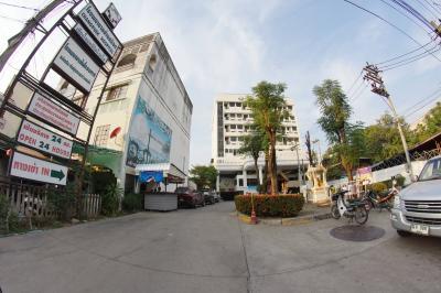 Chang Puek Hospital