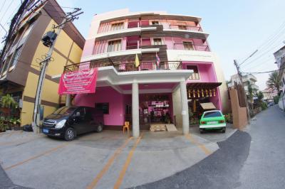 Changpuak Boutique House