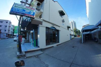 Siam Rat Hospital