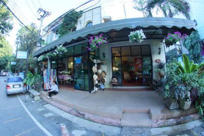 Nimman Tea Room