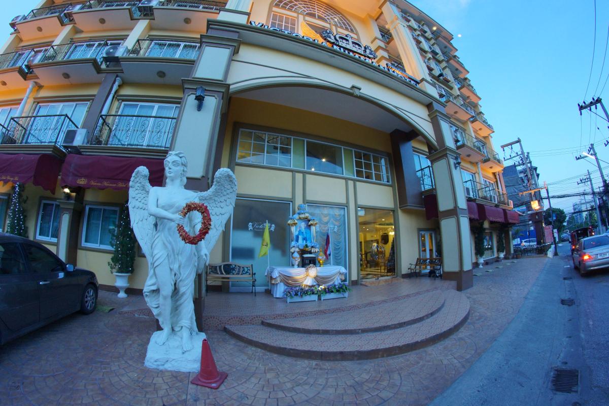 Victoria Nimman Hotel