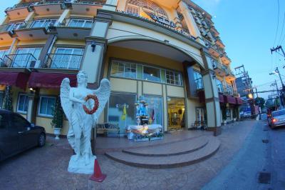 Victoria Nimman Hotel