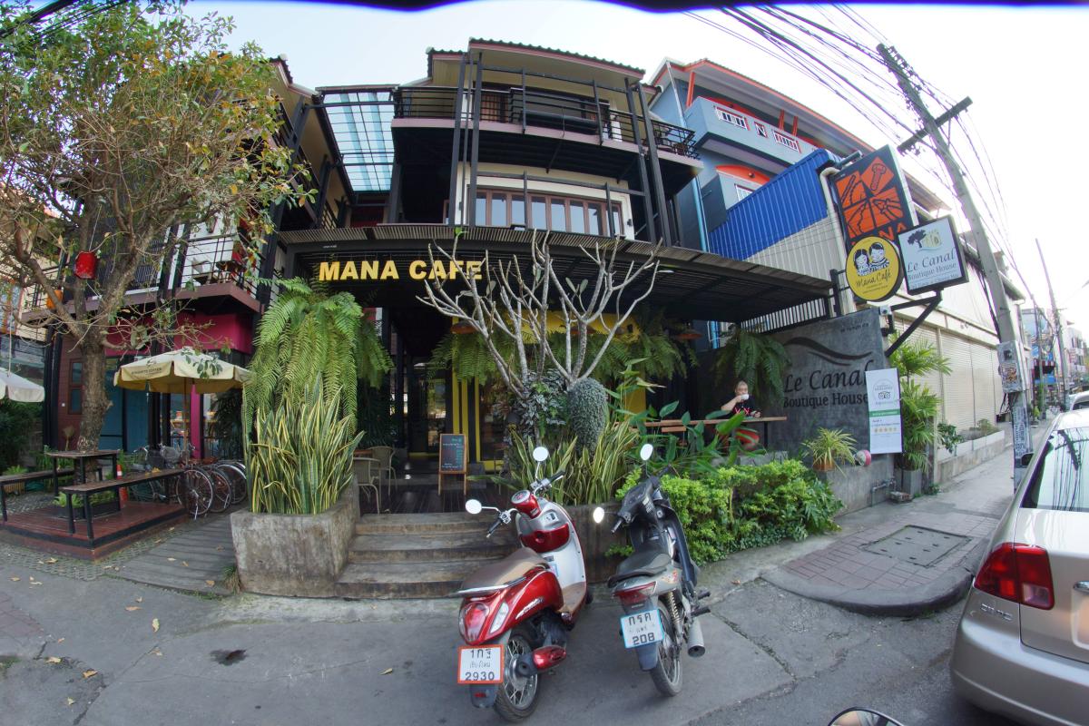 Mana Cafe