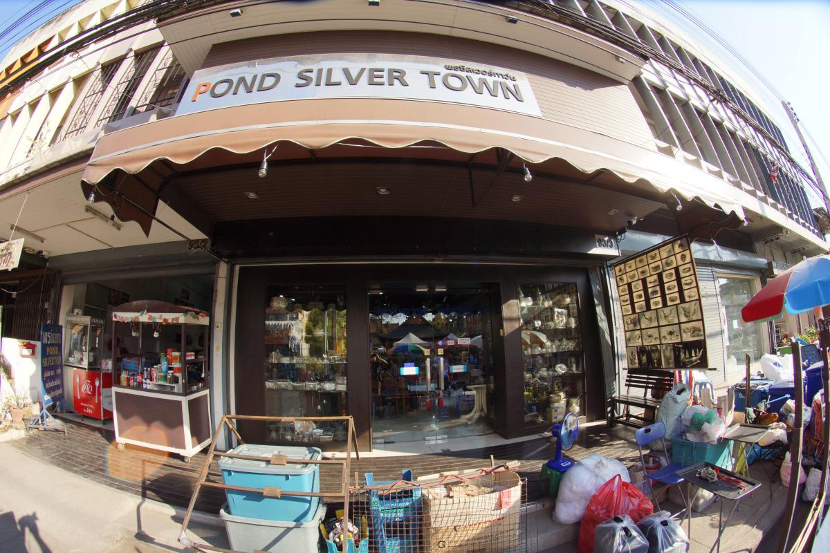 Pond Silver Town
